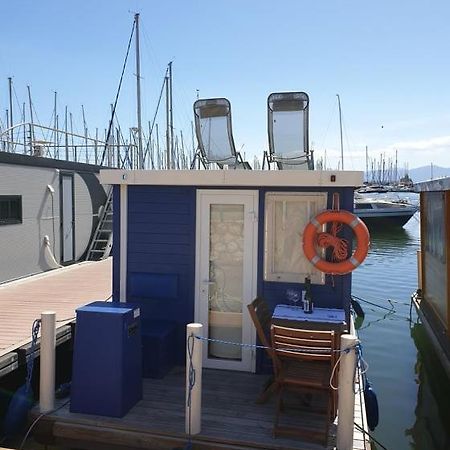 Houseboat Cagliari Hotel Bagian luar foto
