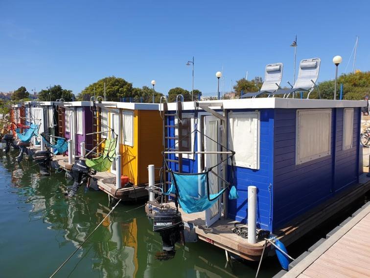 Houseboat Cagliari Hotel Bagian luar foto